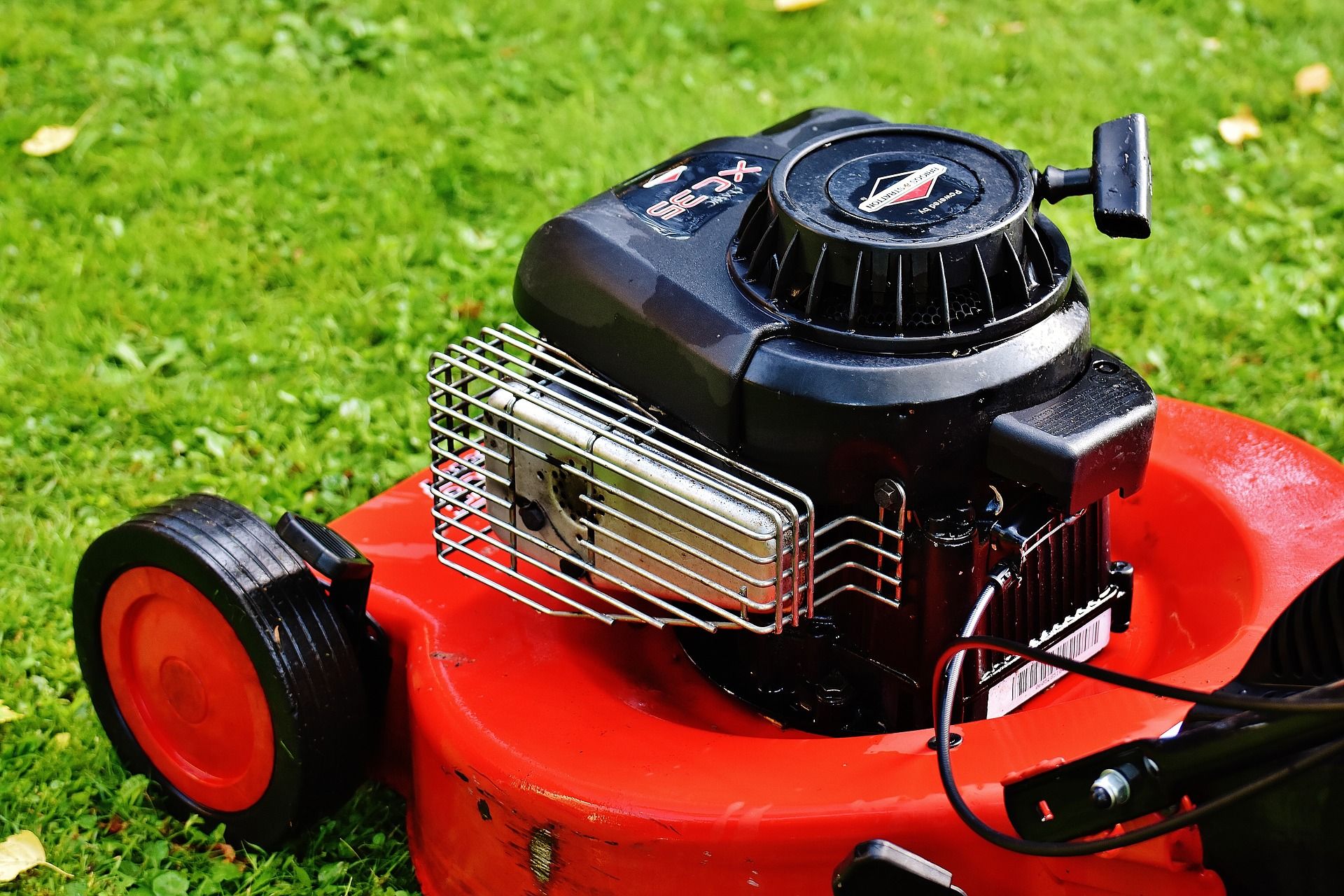 Lawn deals mower maintenance